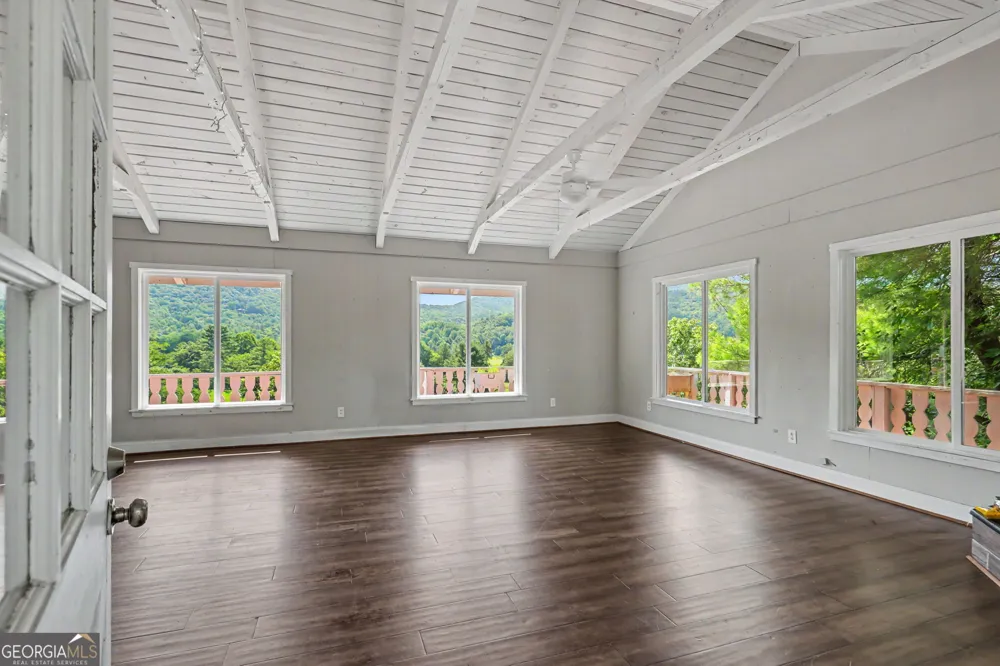 48 Little Bear TRL Sky Valley, GA 30537