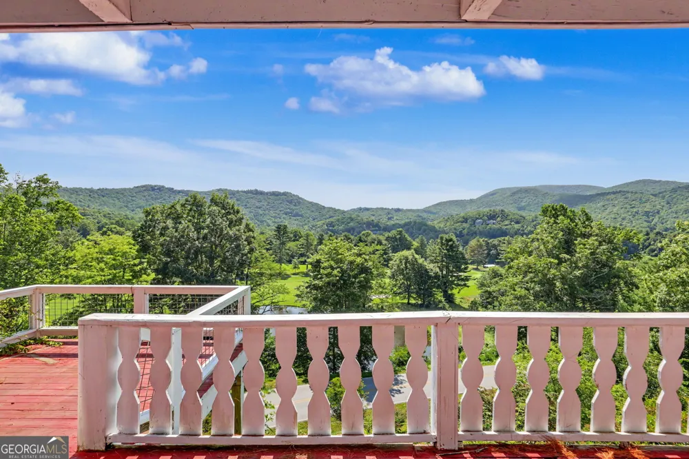 48 Little Bear TRL Sky Valley, GA 30537