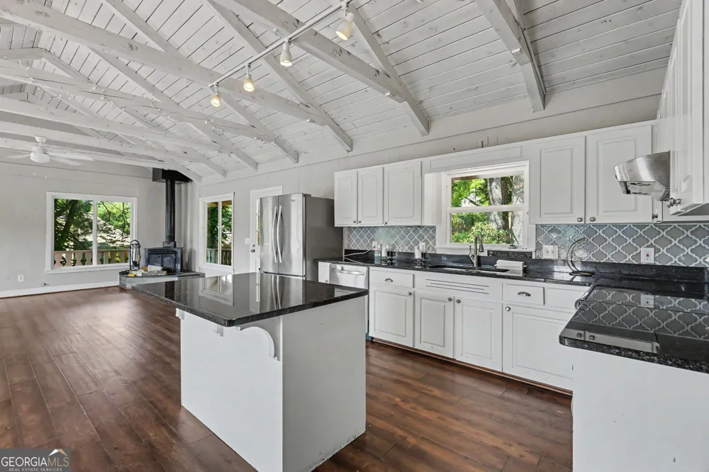 48 Little Bear TRL Sky Valley, GA 30537
