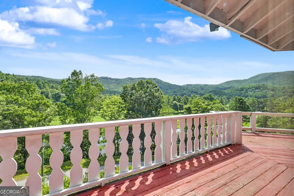 48 Little Bear TRL Sky Valley, GA 30537