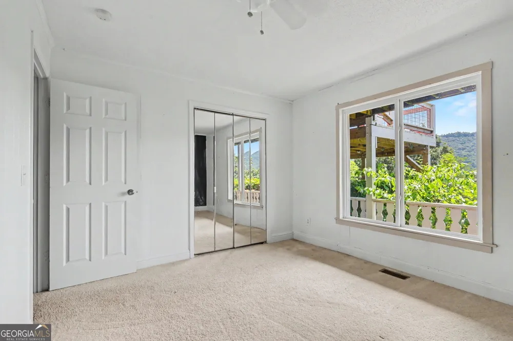 48 Little Bear TRL Sky Valley, GA 30537
