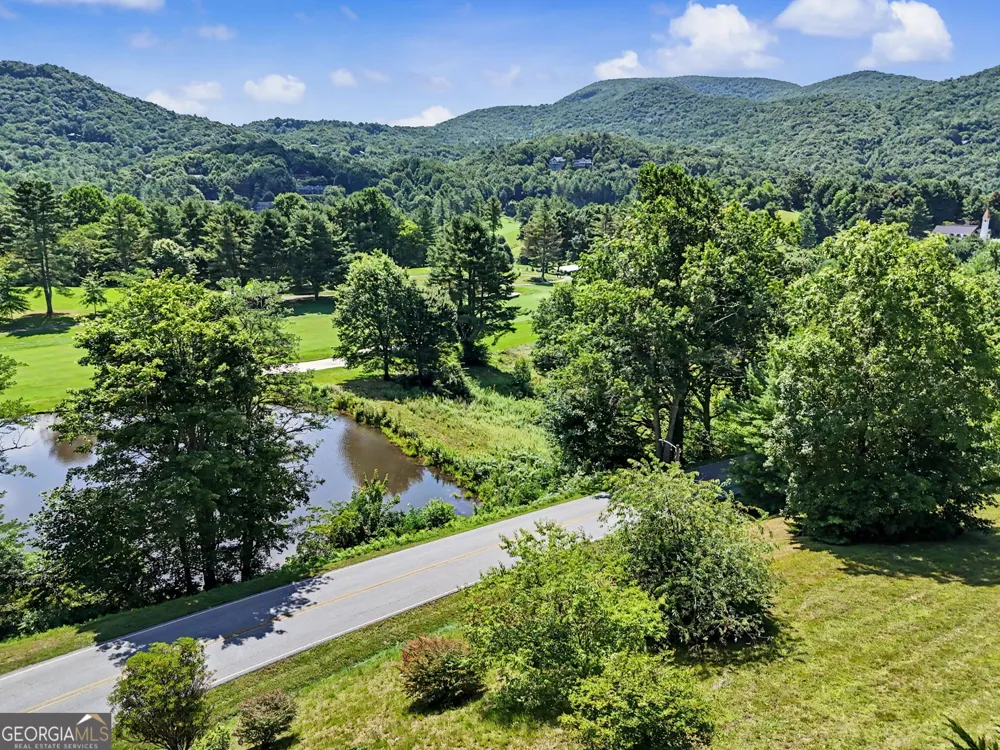 48 Little Bear TRL Sky Valley, GA 30537