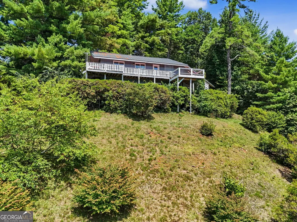 48 Little Bear TRL Sky Valley, GA 30537