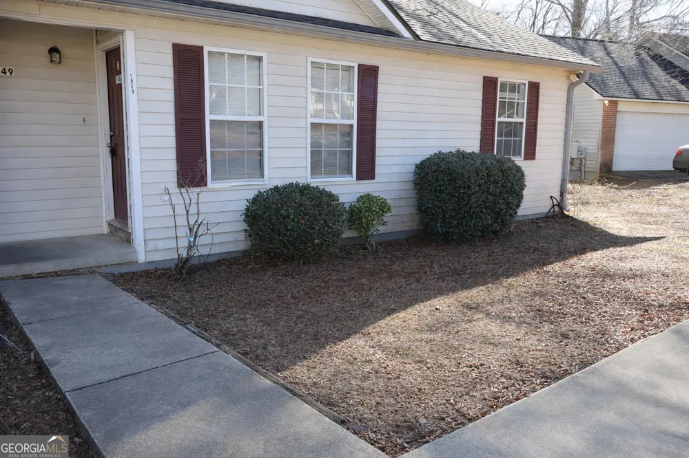 1949 Karen Circle Milledgeville, GA 31061