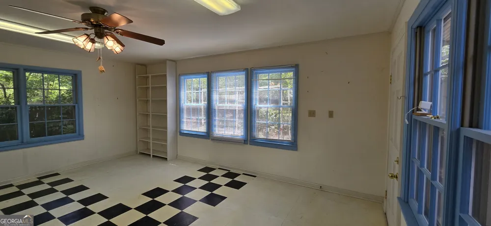 210 Penn AVE Dublin, GA 31021