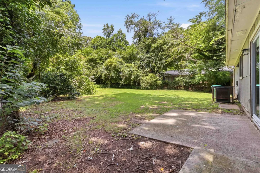 8227 Englewood TRL Riverdale, GA 30274