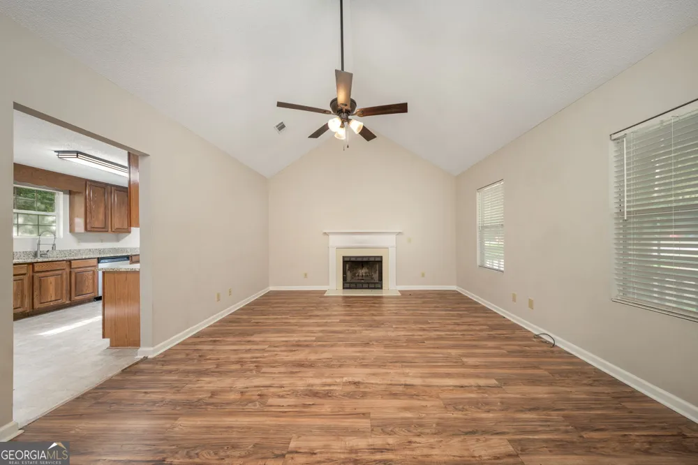 536 Loblolly LN Macon, GA 31220