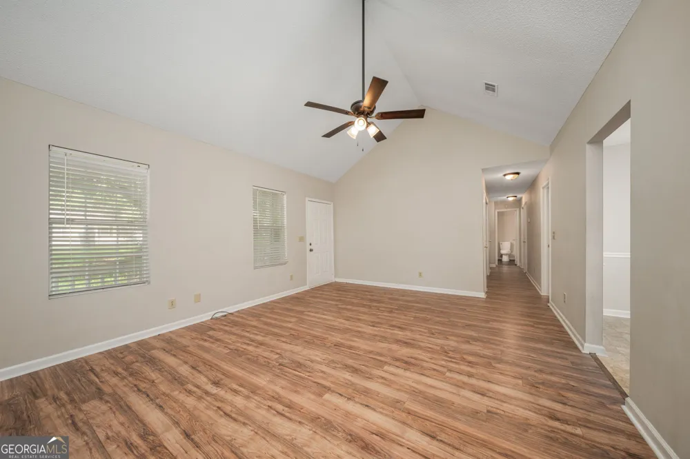 536 Loblolly LN Macon, GA 31220