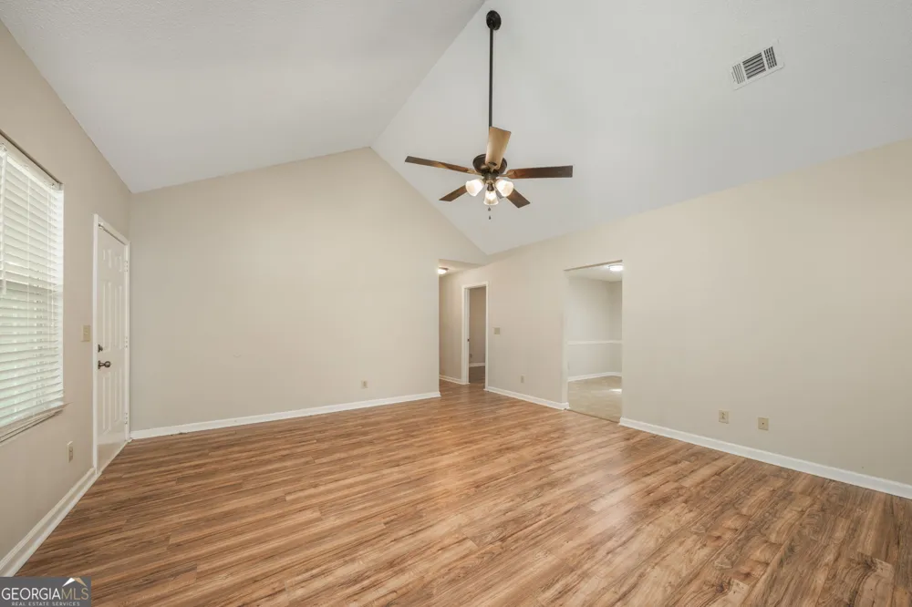 536 Loblolly LN Macon, GA 31220