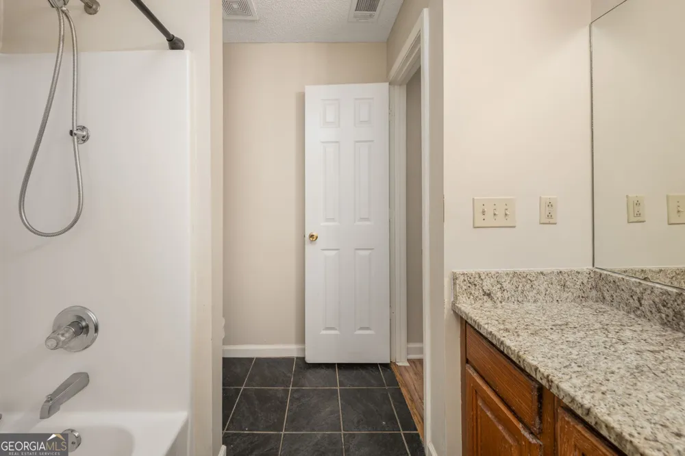 536 Loblolly LN Macon, GA 31220