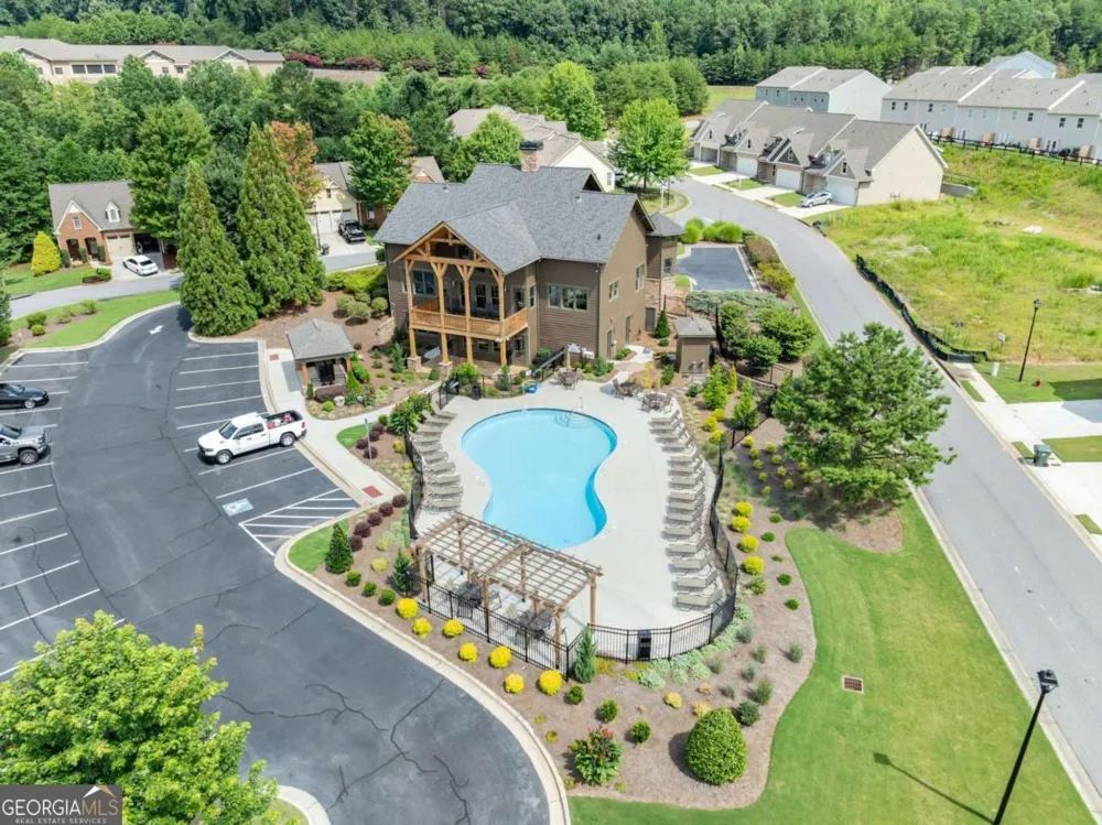 300 Stoneybrook CT Dahlonega, GA 30533