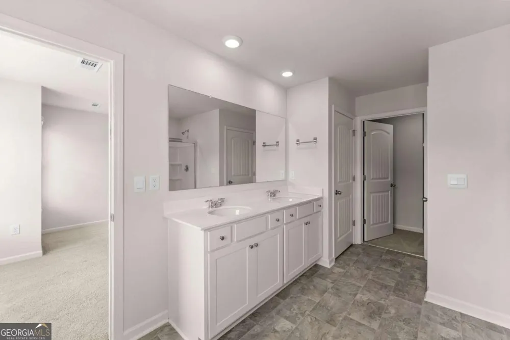 300 Stoneybrook CT Dahlonega, GA 30533