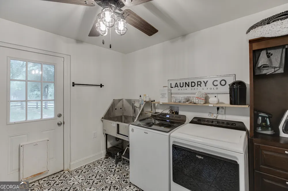 3845 Level Grove RD Cornelia, GA 30531
