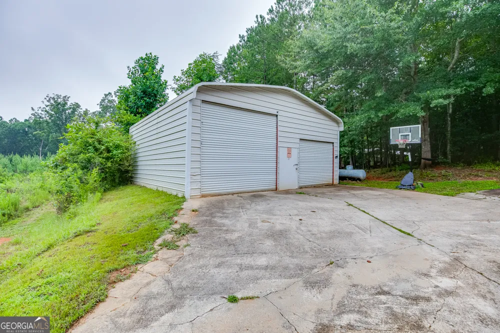 3845 Level Grove RD Cornelia, GA 30531