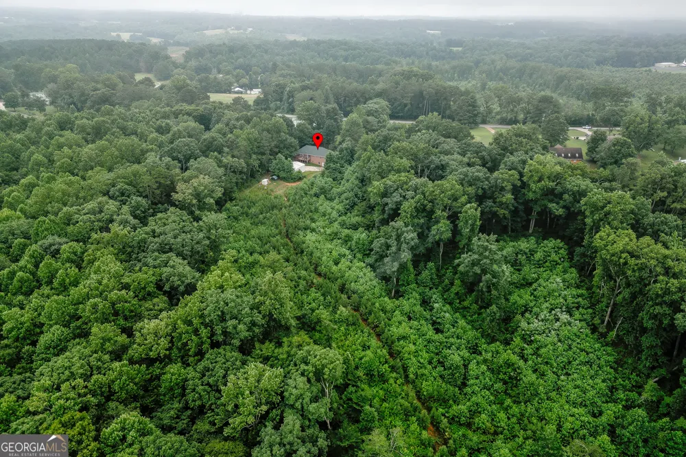 3845 Level Grove RD Cornelia, GA 30531