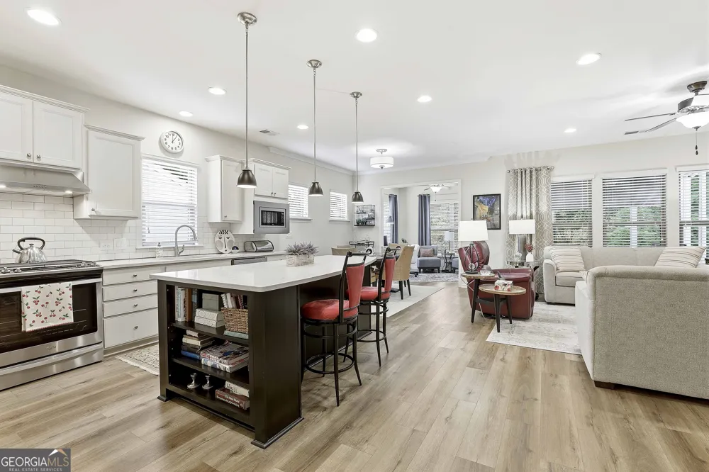 213 Florence RD Peachtree City, GA 30269