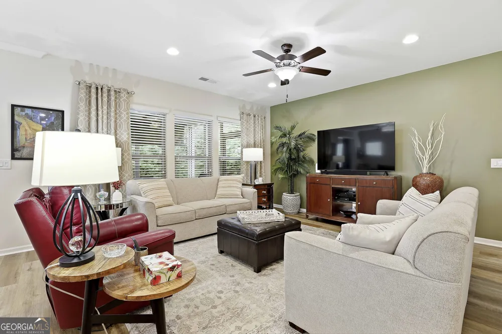213 Florence RD Peachtree City, GA 30269