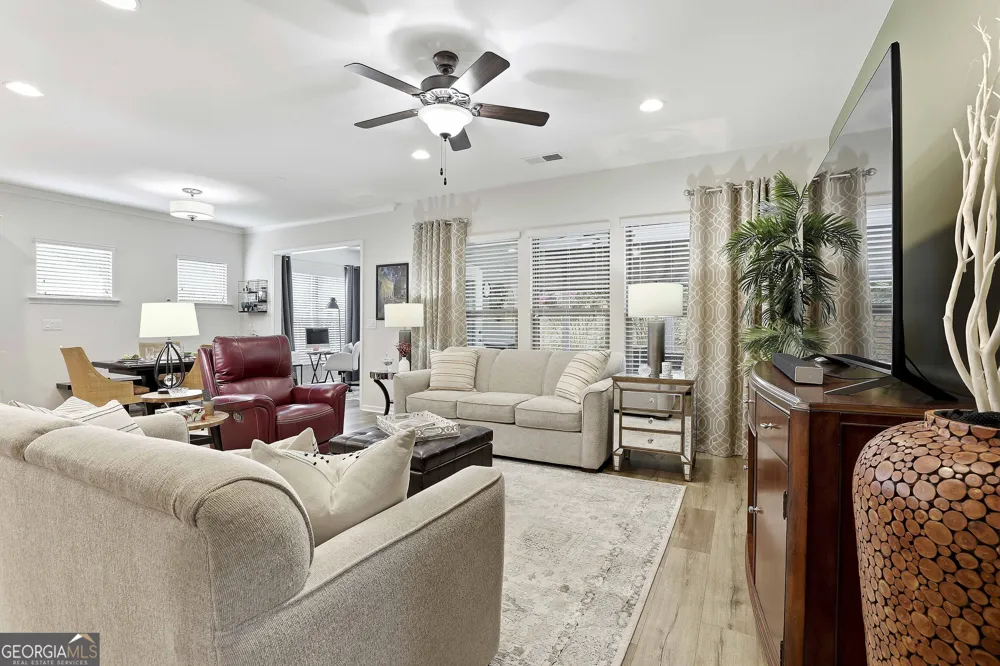 213 Florence RD Peachtree City, GA 30269