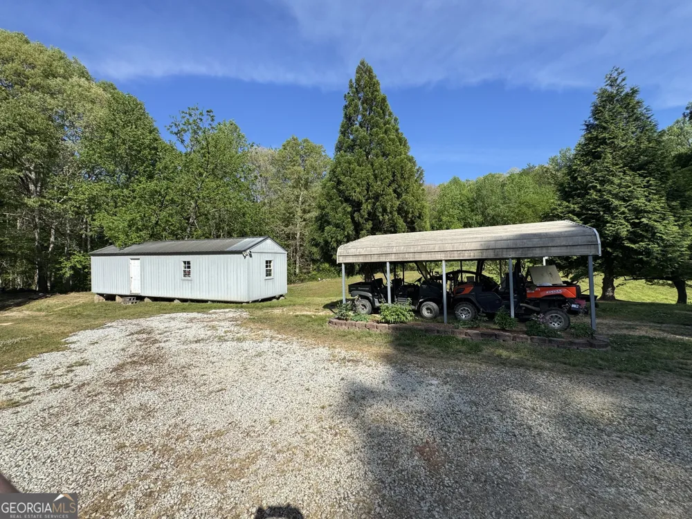 500 Hicks RD Toccoa, GA 30577