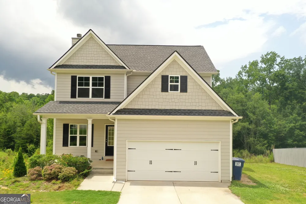 987 Soapstone DR Cornelia, GA 30531