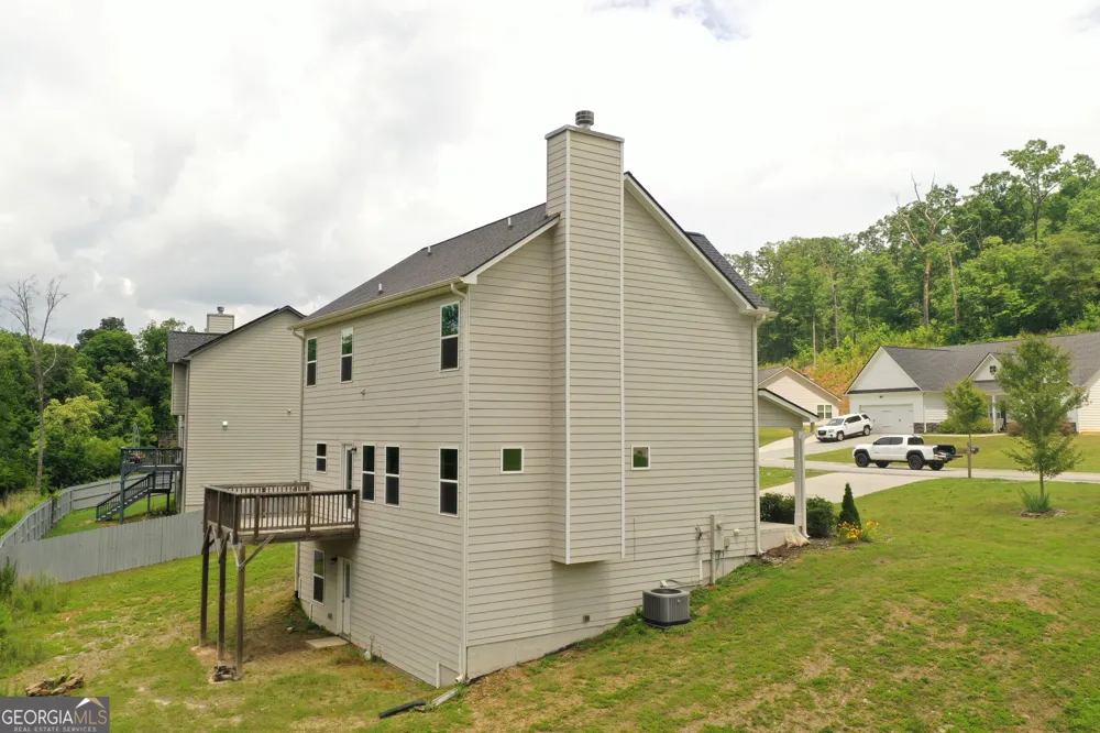 987 Soapstone DR Cornelia, GA 30531
