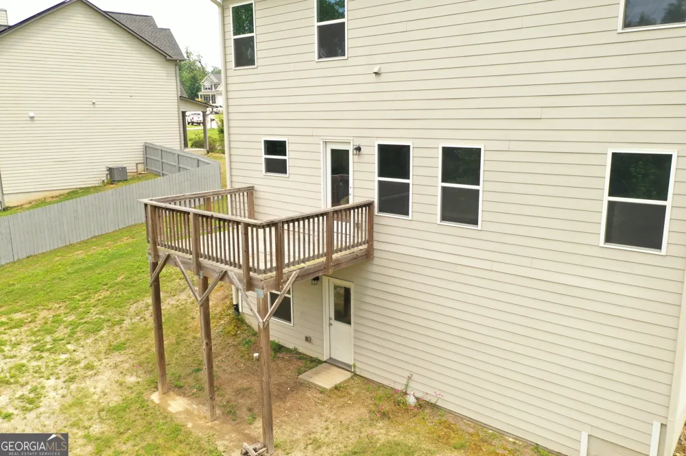 987 Soapstone DR Cornelia, GA 30531