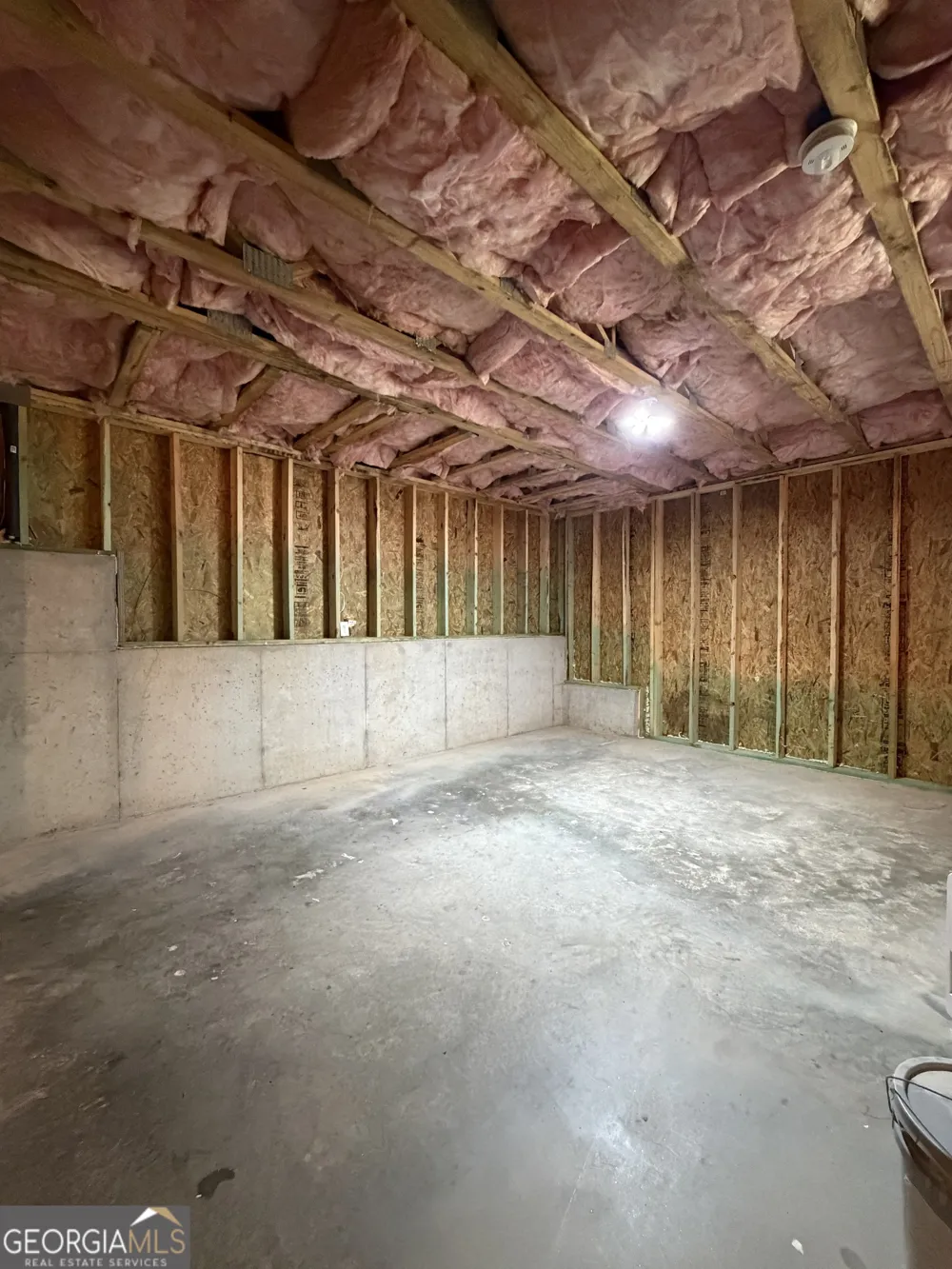 987 Soapstone DR Cornelia, GA 30531