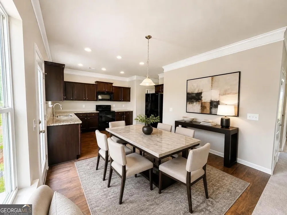 987 Soapstone DR Cornelia, GA 30531