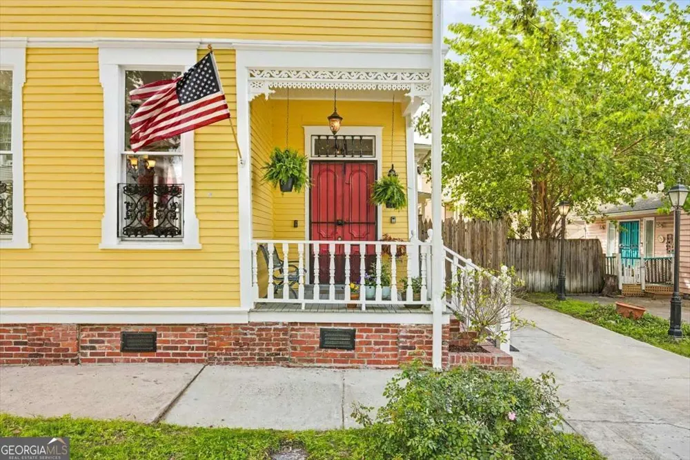 1007 Lincoln ST Savannah, GA 31401