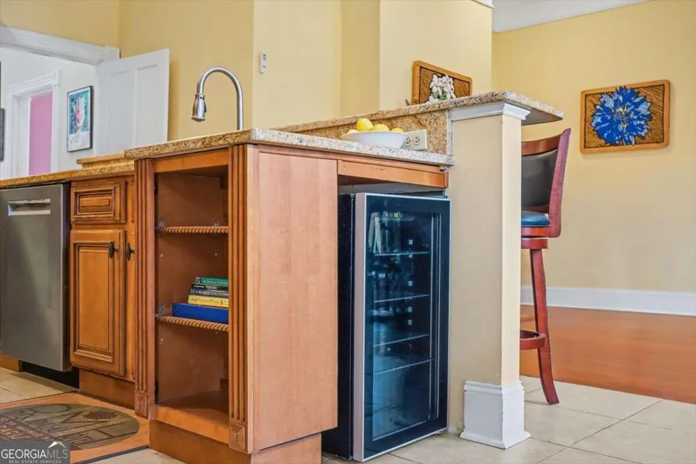 1007 Lincoln ST Savannah, GA 31401