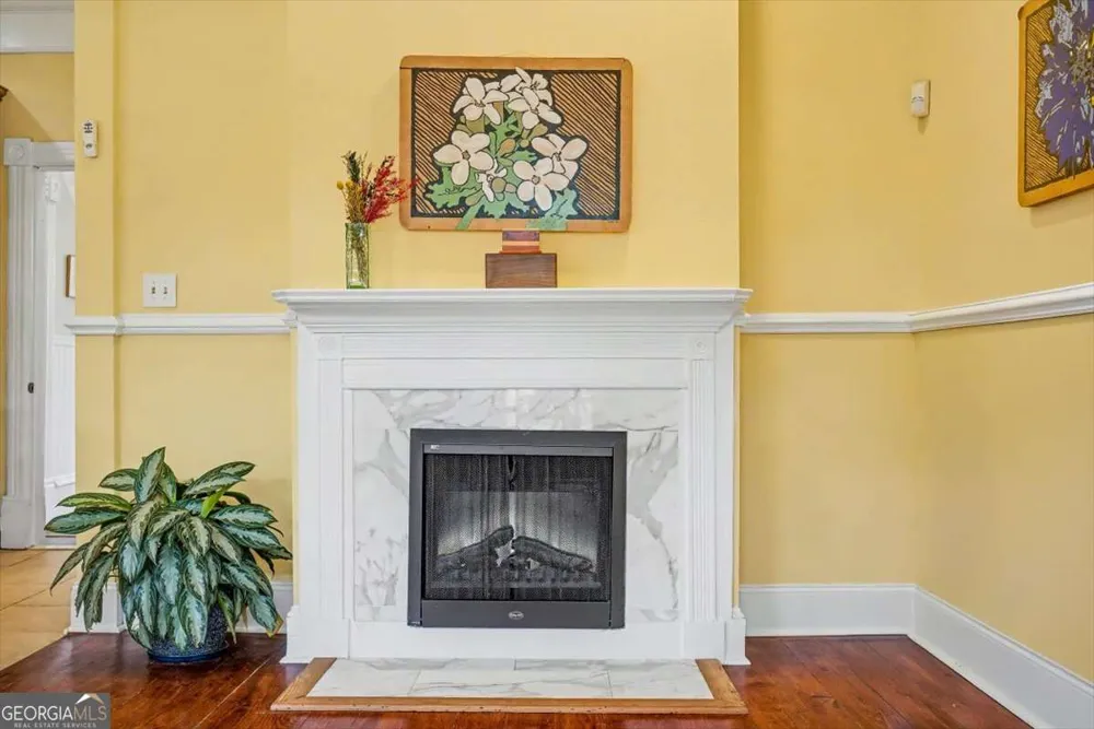 1007 Lincoln ST Savannah, GA 31401
