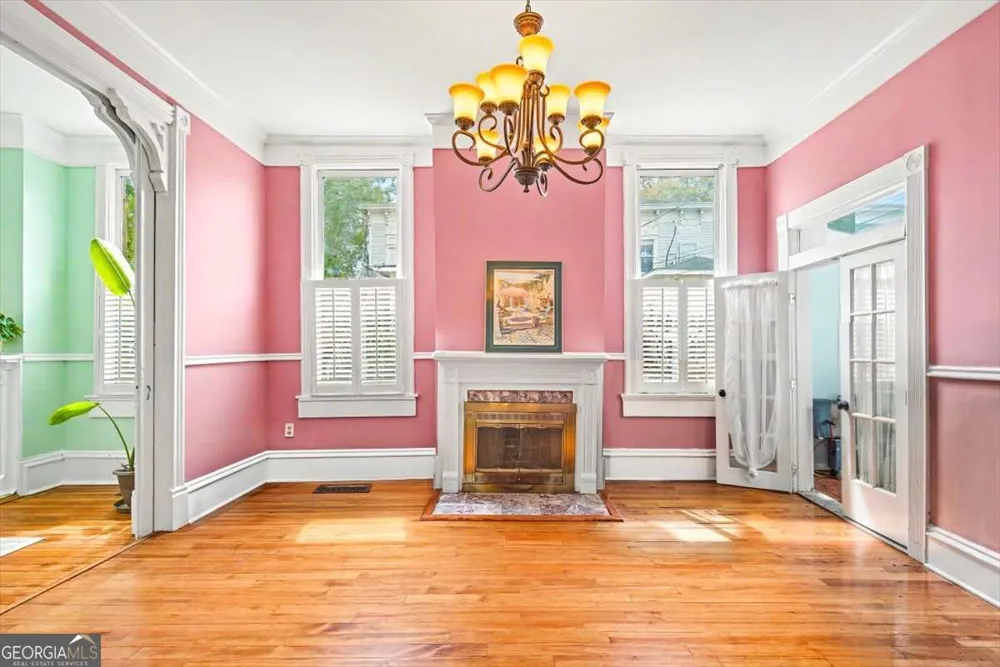 1007 Lincoln ST Savannah, GA 31401