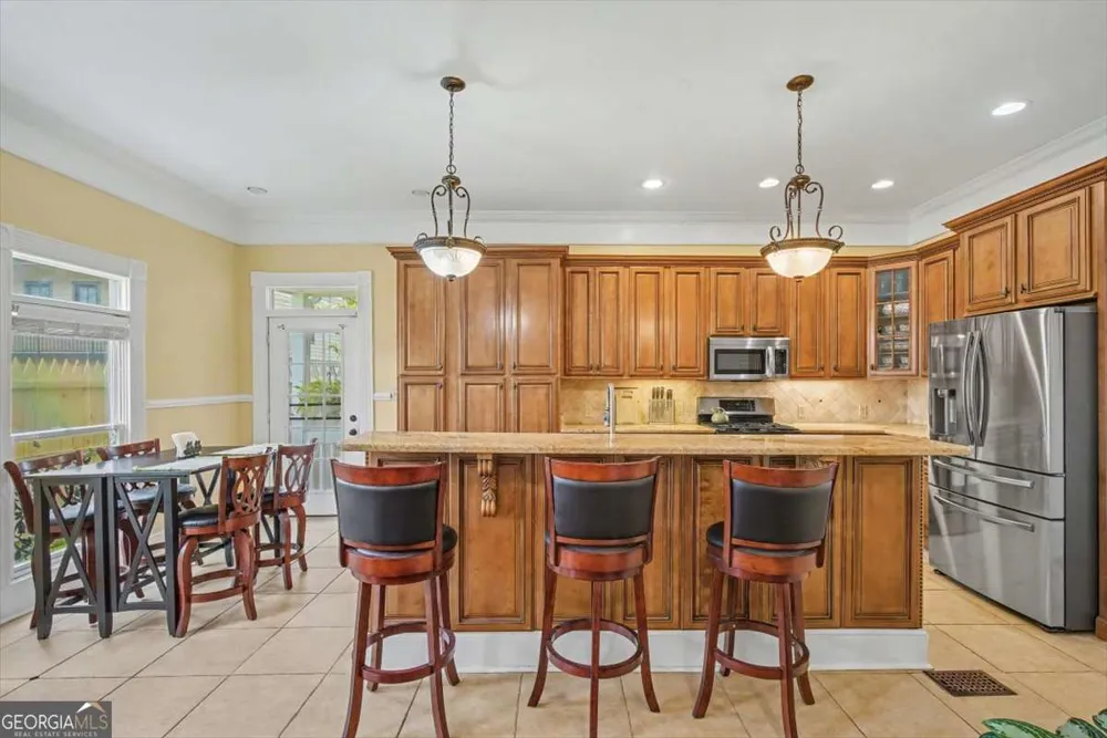 1007 Lincoln ST Savannah, GA 31401