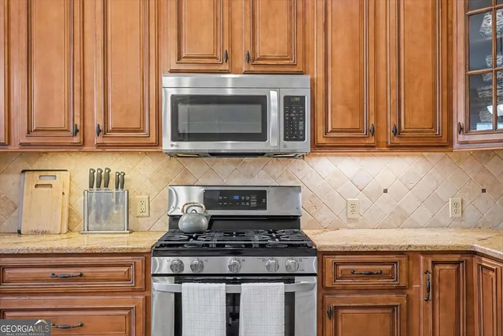1007 Lincoln ST Savannah, GA 31401
