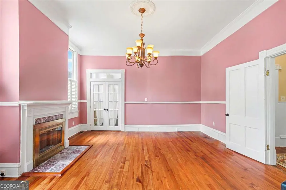 1007 Lincoln ST Savannah, GA 31401