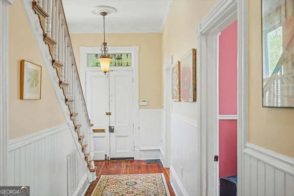 1007 Lincoln ST Savannah, GA 31401