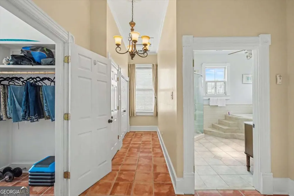1007 Lincoln ST Savannah, GA 31401