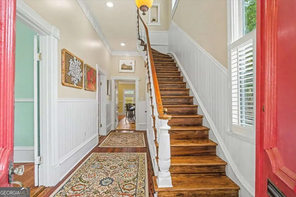 1007 Lincoln ST Savannah, GA 31401