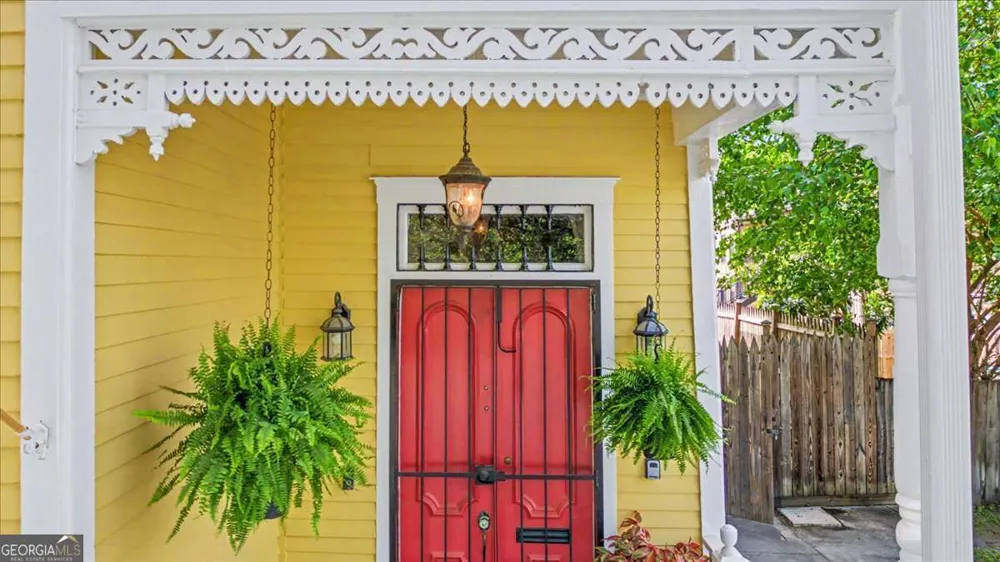 1007 Lincoln ST Savannah, GA 31401