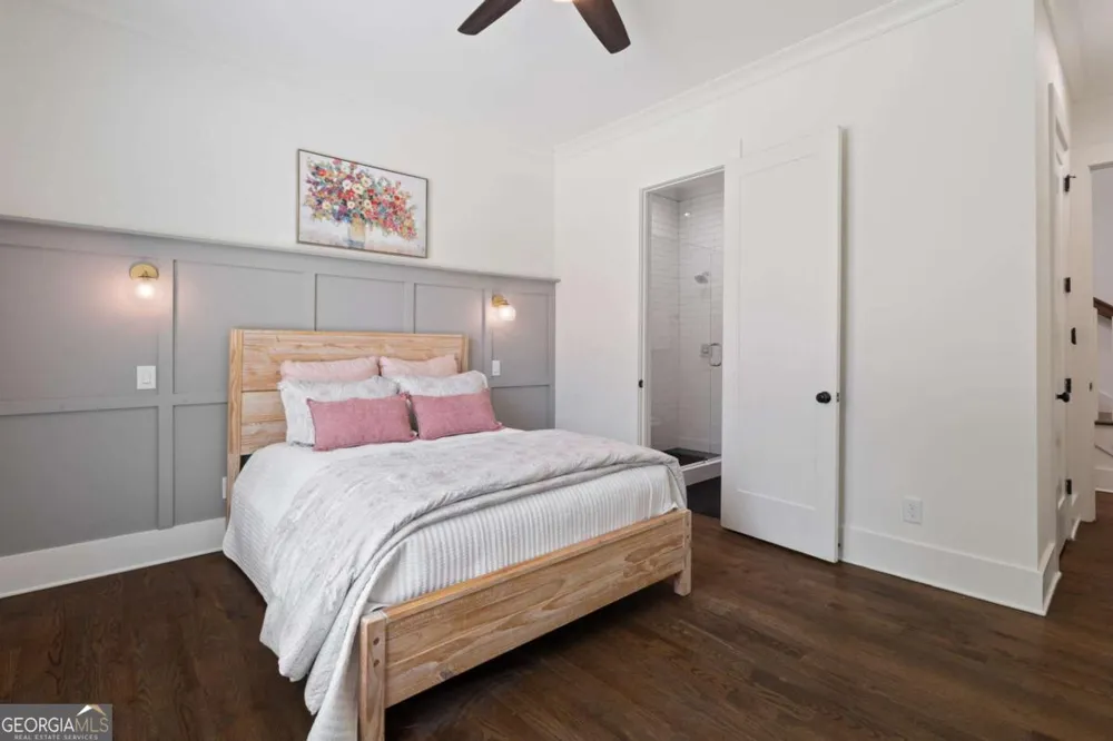 427 Nesbit ST Norcross, GA 30071