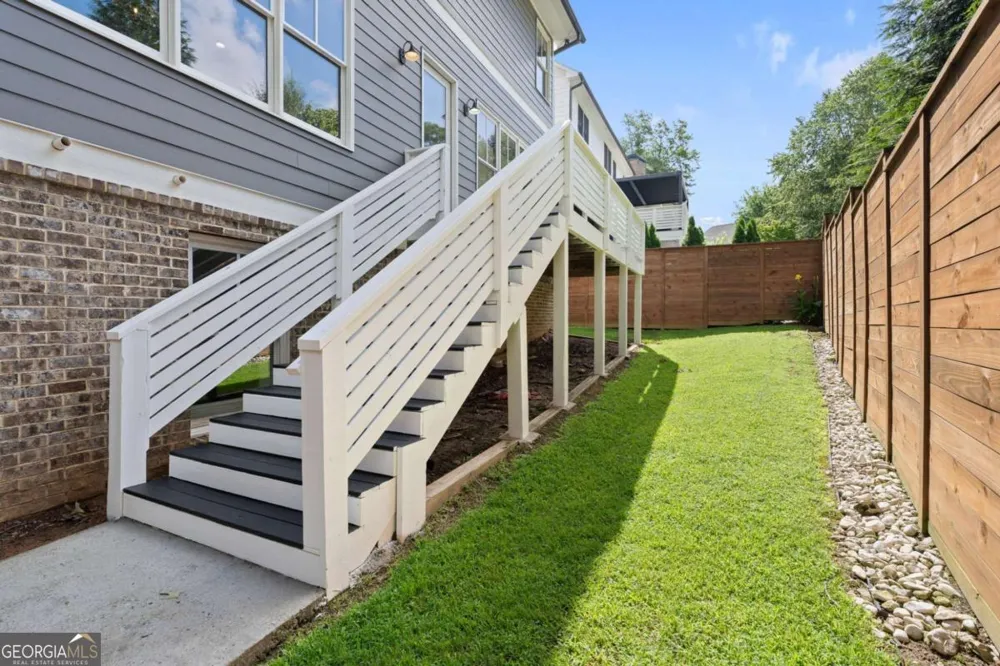 427 Nesbit ST Norcross, GA 30071