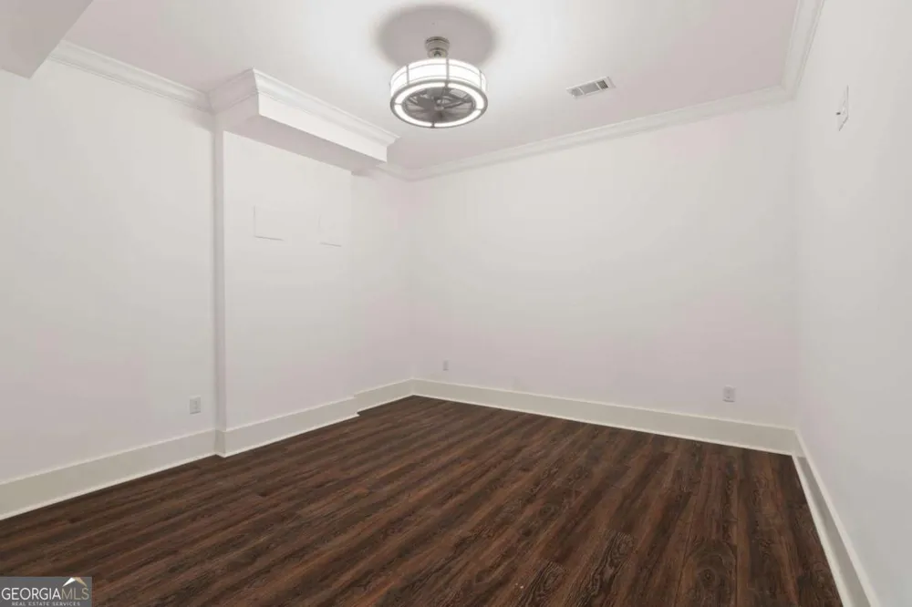 427 Nesbit ST Norcross, GA 30071