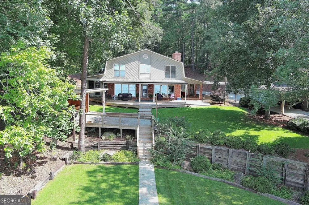 233 Pinetree RD Hamilton, GA 31811