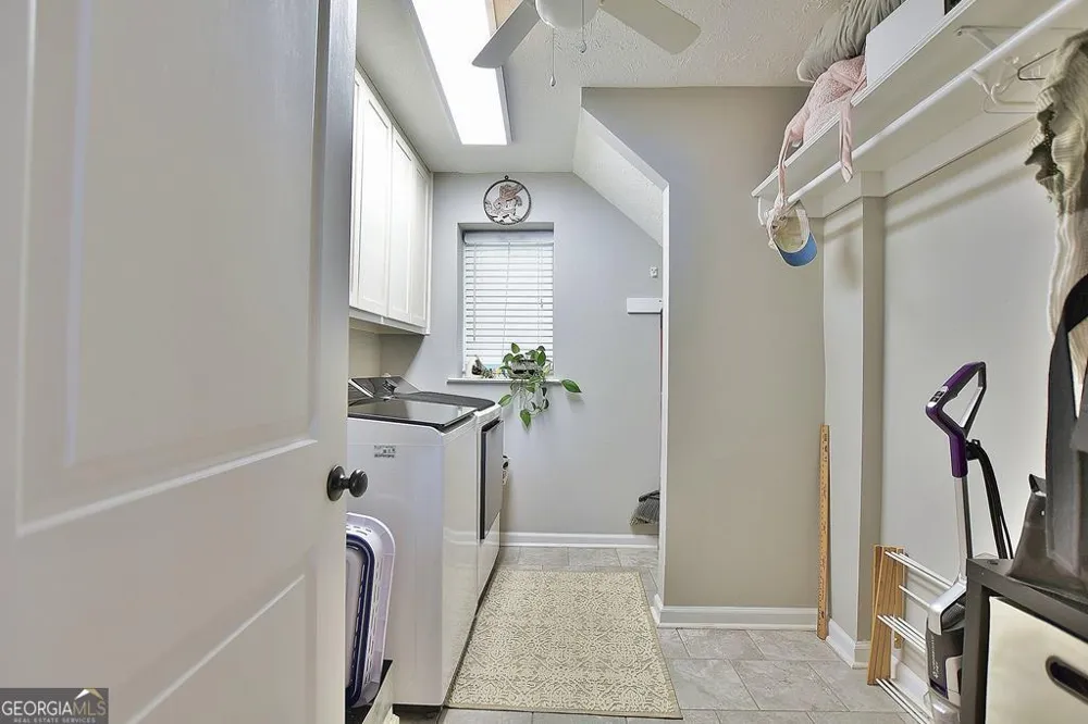 233 Pinetree RD Hamilton, GA 31811