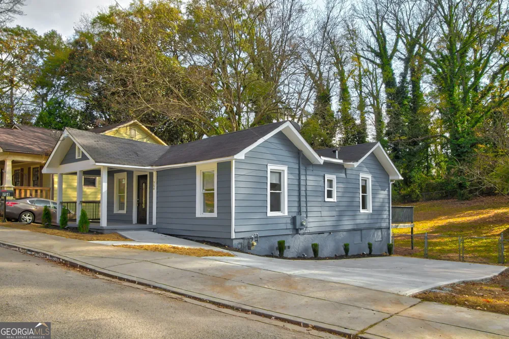 754 North AVE Hapeville, GA 30354