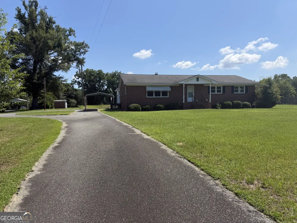 224 Pinehill RD Dublin, GA 31021