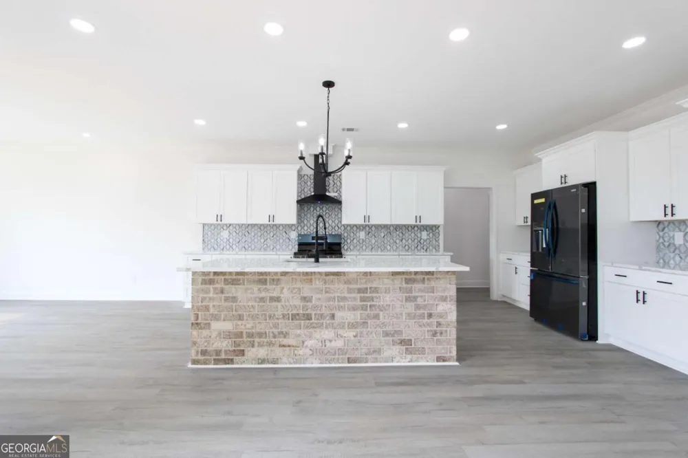 357 Bagley RD Forsyth, GA 31029