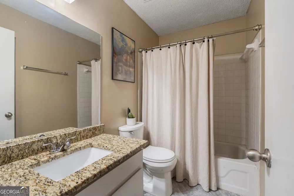 6160 Brookwood RD Peachtree Corners, GA 30092