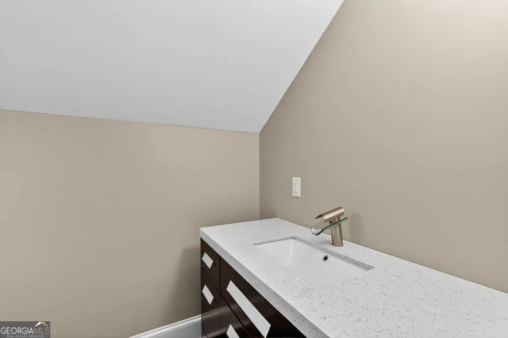 343 Major Wright RD St. Simons, GA 31522