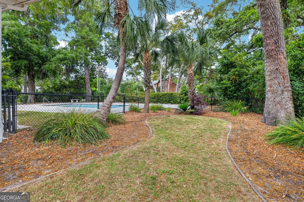 343 Major Wright RD St. Simons, GA 31522